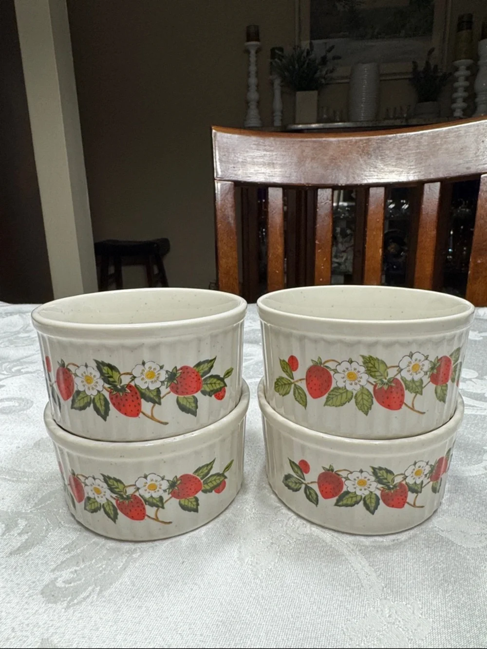 (4)  Vtg. 1970’s Sheffield “Strawberries N Cream” stoneware 8oz Ramekins.